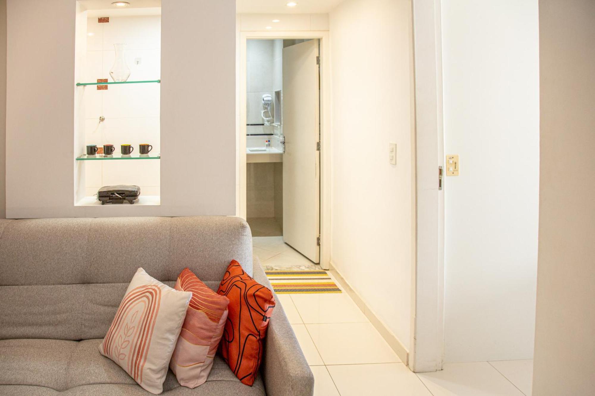 Pineapples Jc1226 - Apartamento Em Copacabana 50M Da Praia Lejlighed Rio de Janeiro Eksteriør billede